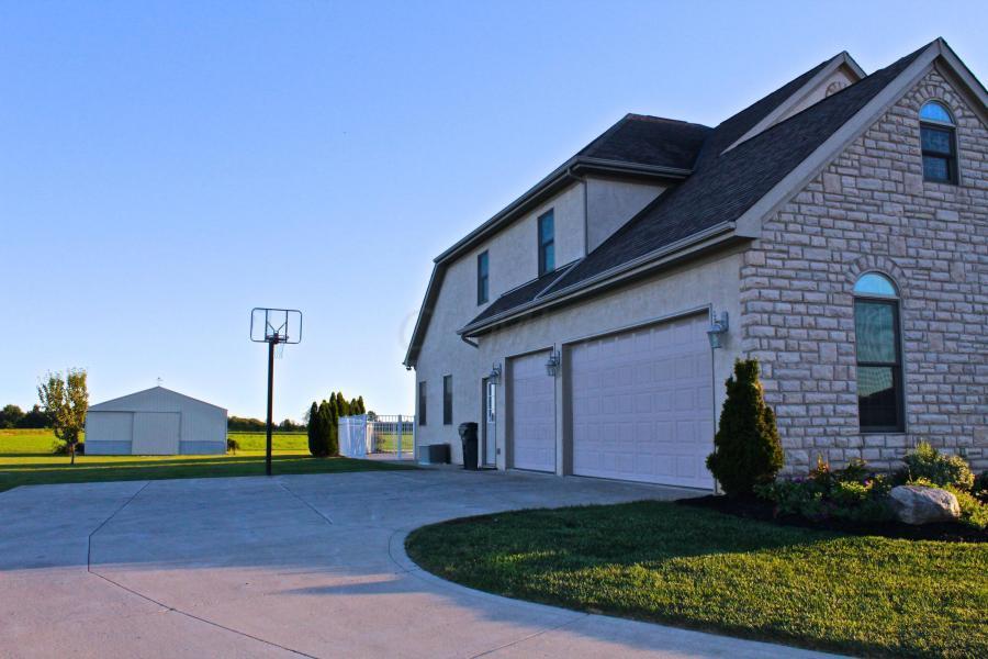2299 Zuber Road Orient, OH 43146 - Photo 6 of 71 Gallery Image 6
