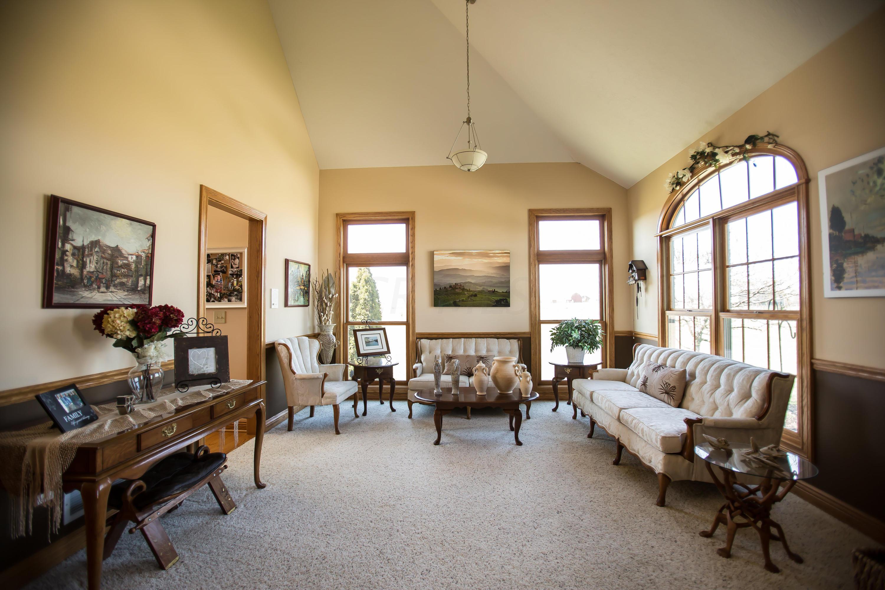 2299 Zuber Road Orient, OH 43146 - Photo 9 of 71 Gallery Image 9