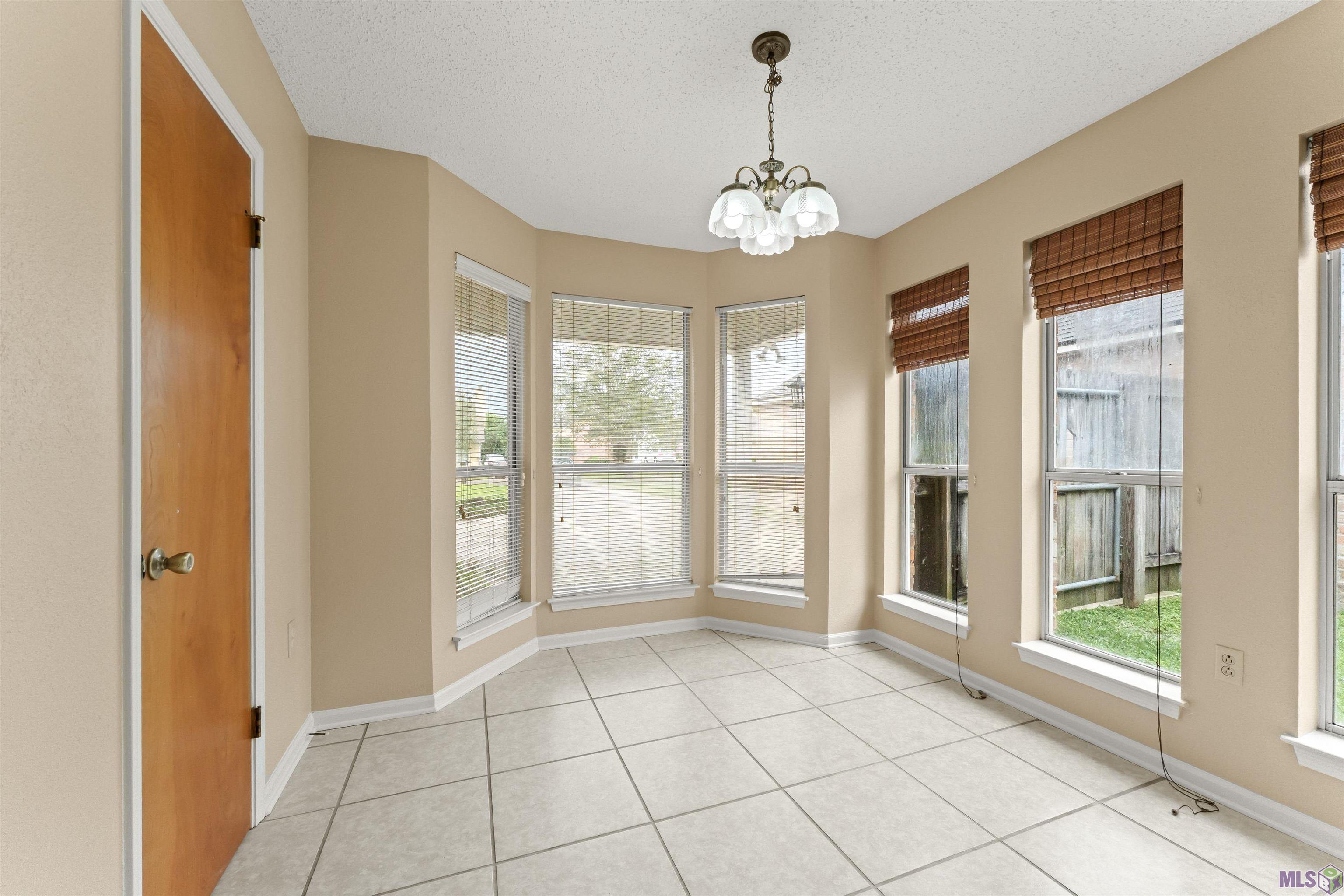 13638 South Fairview Avenue Baton Rouge, LA 70816 - Photo 10 of 24