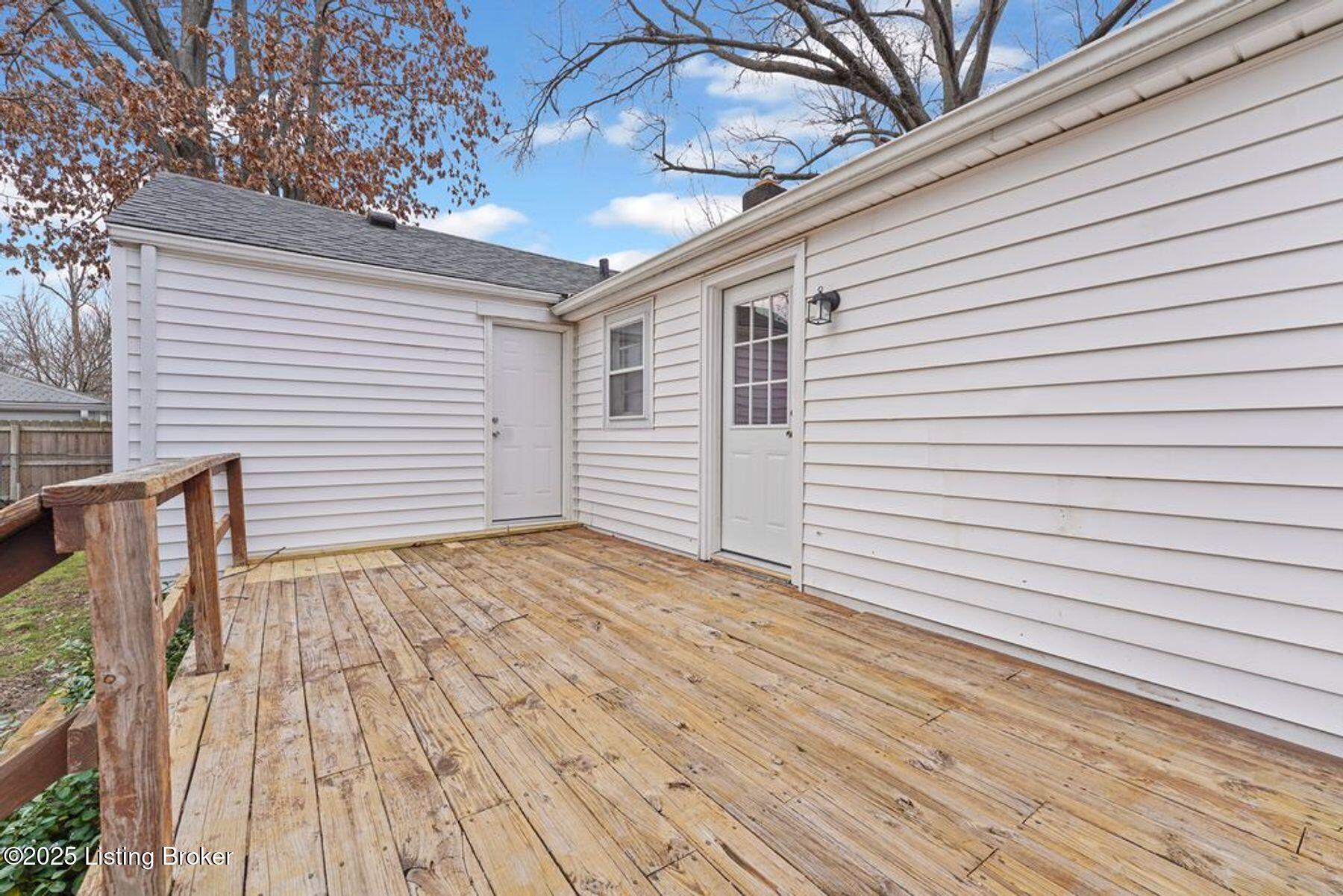 2710 Pioneer Road Louisville, KY 40216 - Photo 19 of 22 photo_online_018