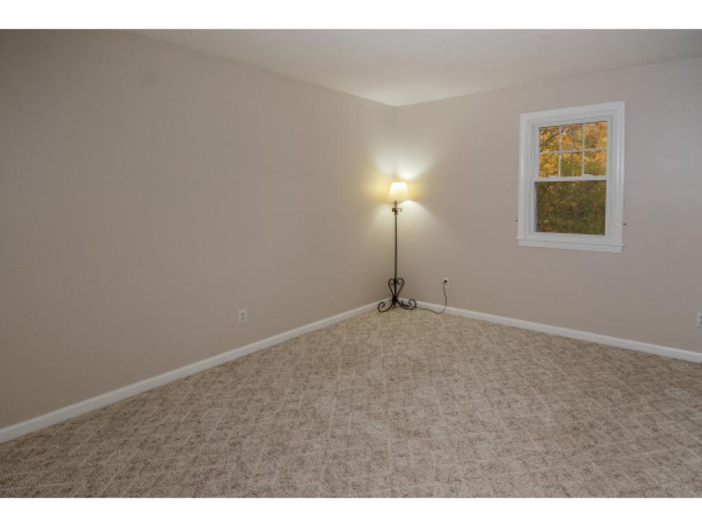 11 Candia Road Chester, NH 03036 - Photo 12 of 28