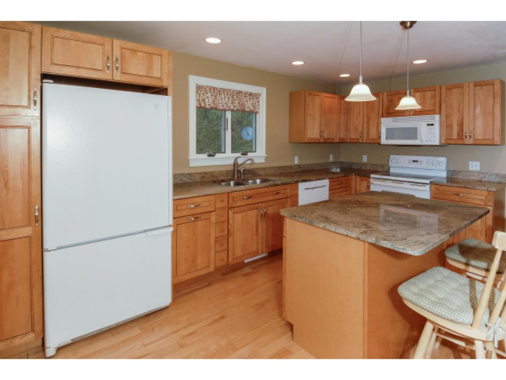 11 Candia Road Chester, NH 03036 - Photo 10 of 28