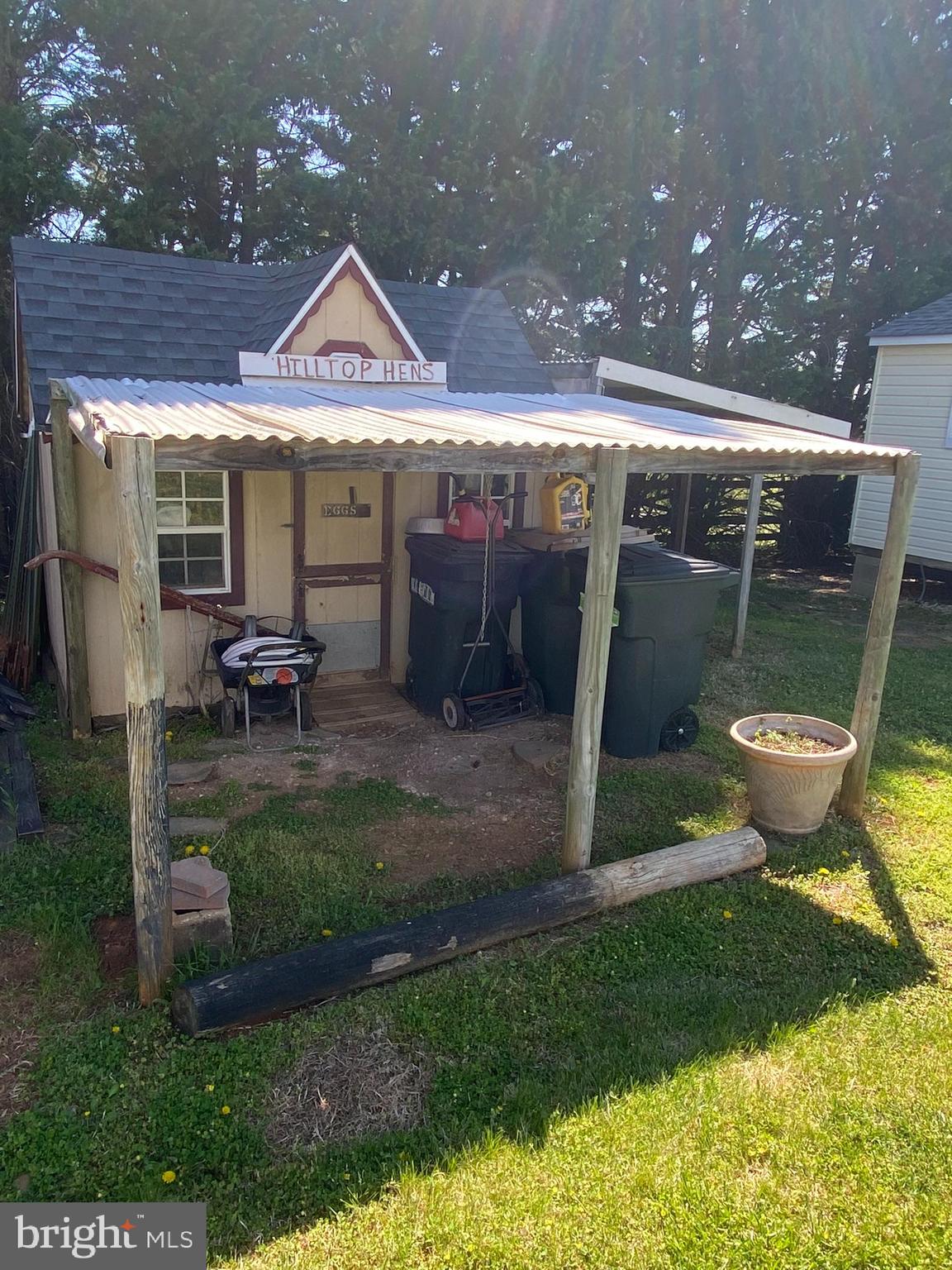 16424 Wayland Road Culpeper, VA 22701 - Photo 109 of 111 Fresh Eggs? Little Chicken Coop is Ready to go!