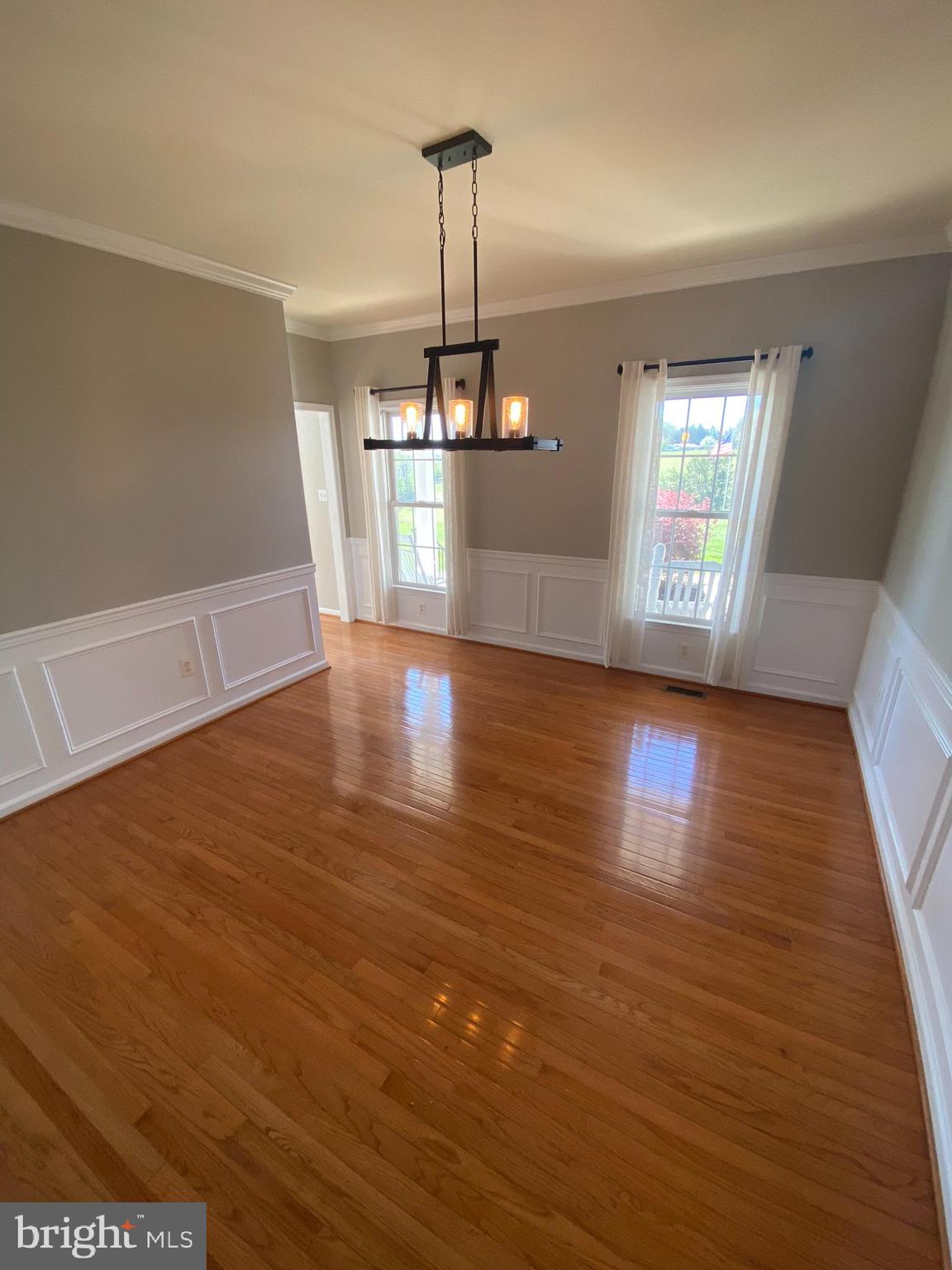 16424 Wayland Road Culpeper, VA 22701 - Photo 39 of 111 Anderson Windows! Score!