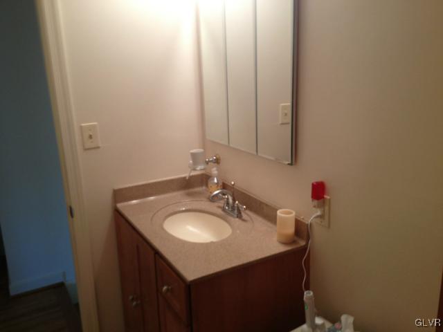 2814 Shakespeare Road Bethlehem, PA 18017 - Photo 17 of 22 Gallery Image 17