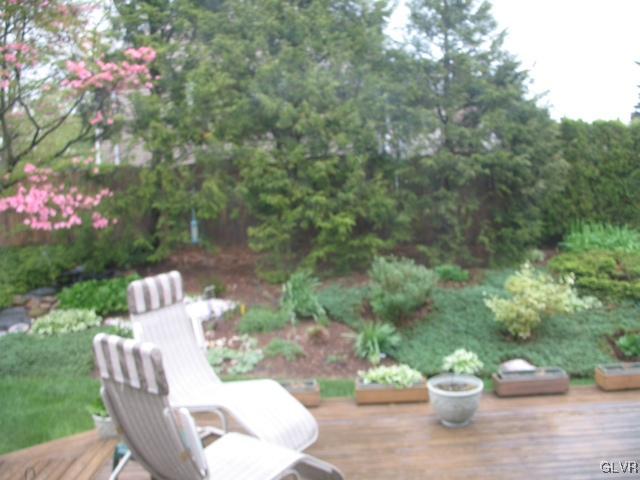 2814 Shakespeare Road Bethlehem, PA 18017 - Photo 3 of 22 Gallery Image 3