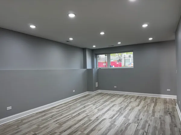 $620,000 | 851 North Springfield Avenue, Chicago, IL 60651