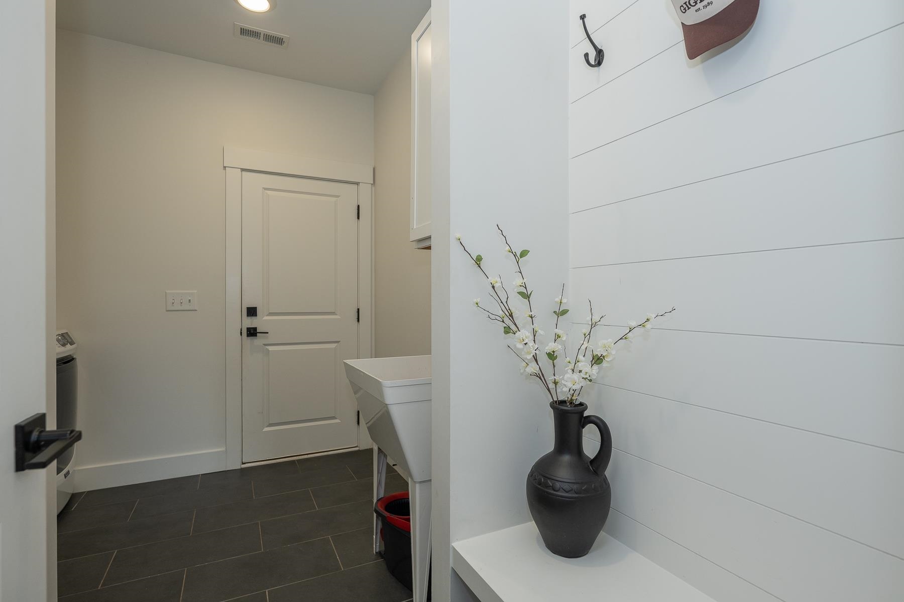 713 Bradley Dill Road Campobello, SC 29322 - Photo 17 of 34 Gallery Image 17