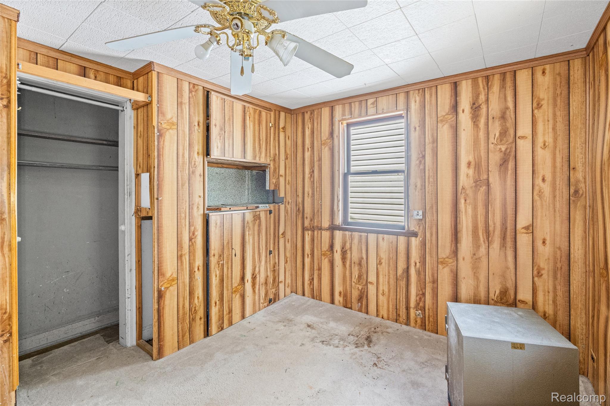 1975 Porter Road White Lake, MI 48383 - Photo 8 of 23 1975 Porter Rd 31.jpg