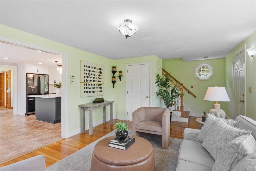155 Reed Street Lexington, MA 02421 - Photo 5 of 37
