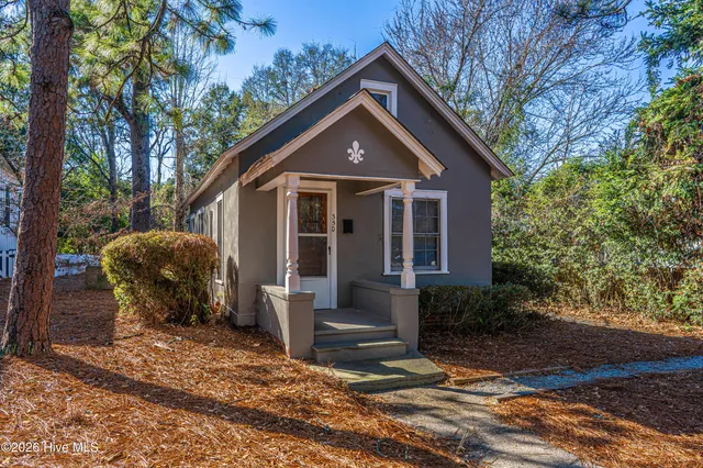 $250,000 | 350 West Connecticut Avenue, Southern Pines, NC 28387