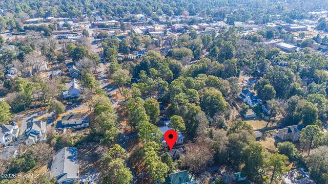 $250,000 | 350 West Connecticut Avenue, Southern Pines, NC 28387