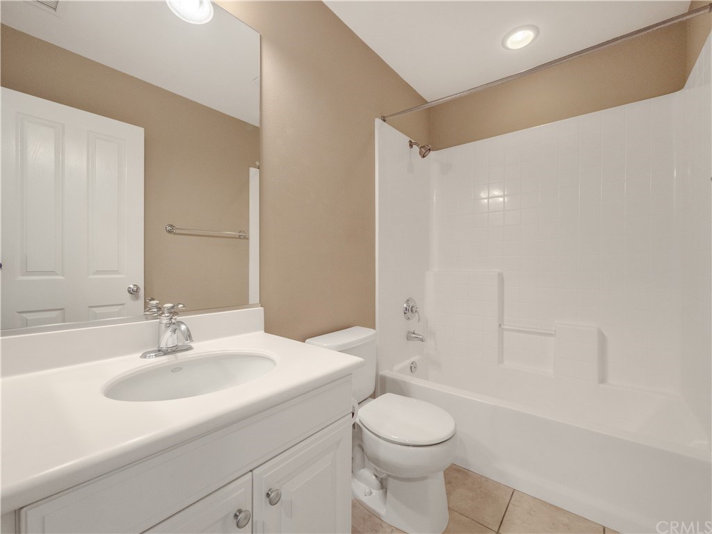 200 Rhapsody Irvine, CA 92620 - Photo 18 of 24