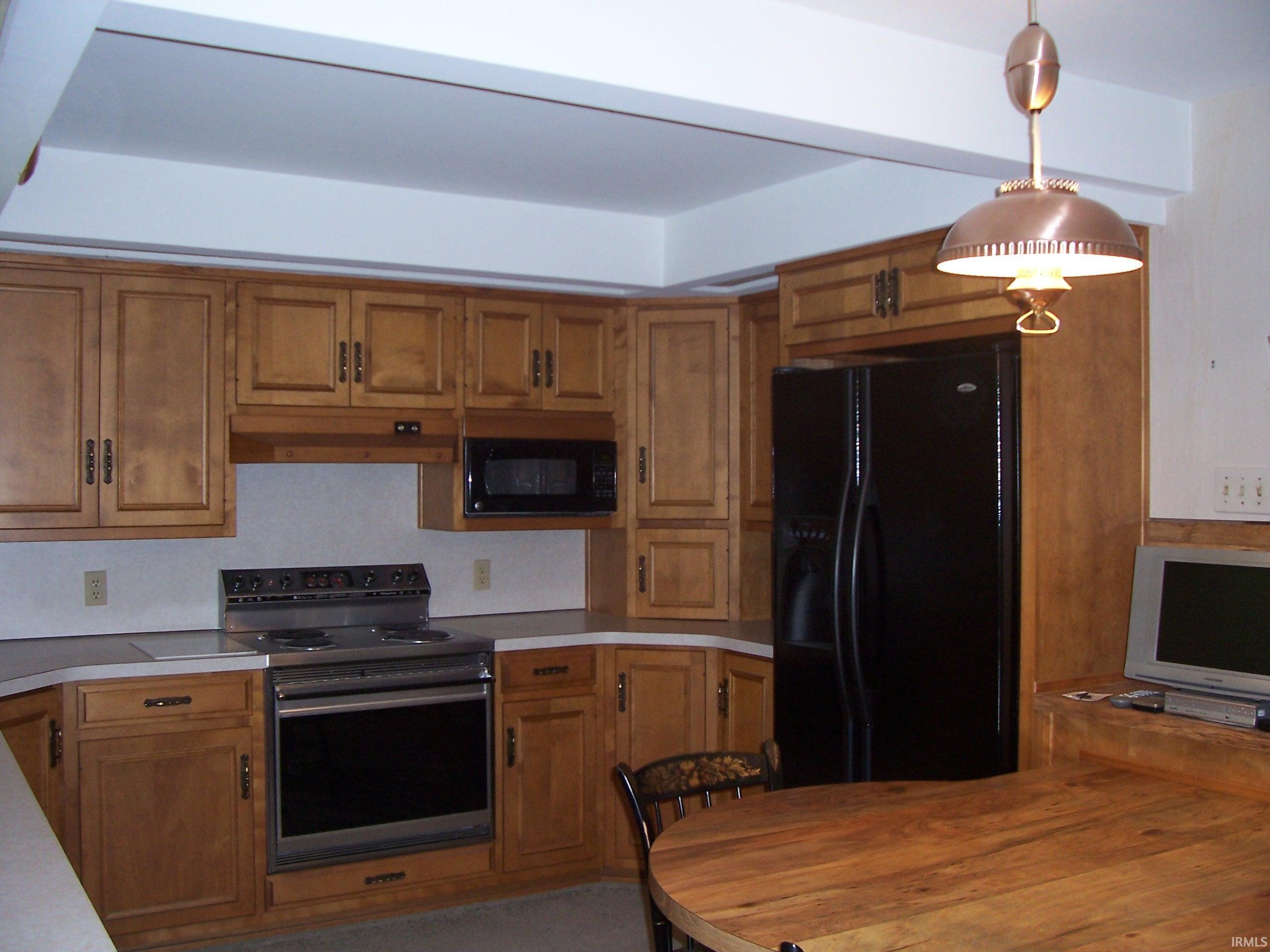 2328 Chase Road Logansport, IN 46947 - Photo 5 of 17