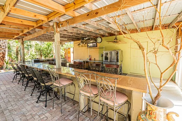 a view of an outdoor space yard and entertaining space