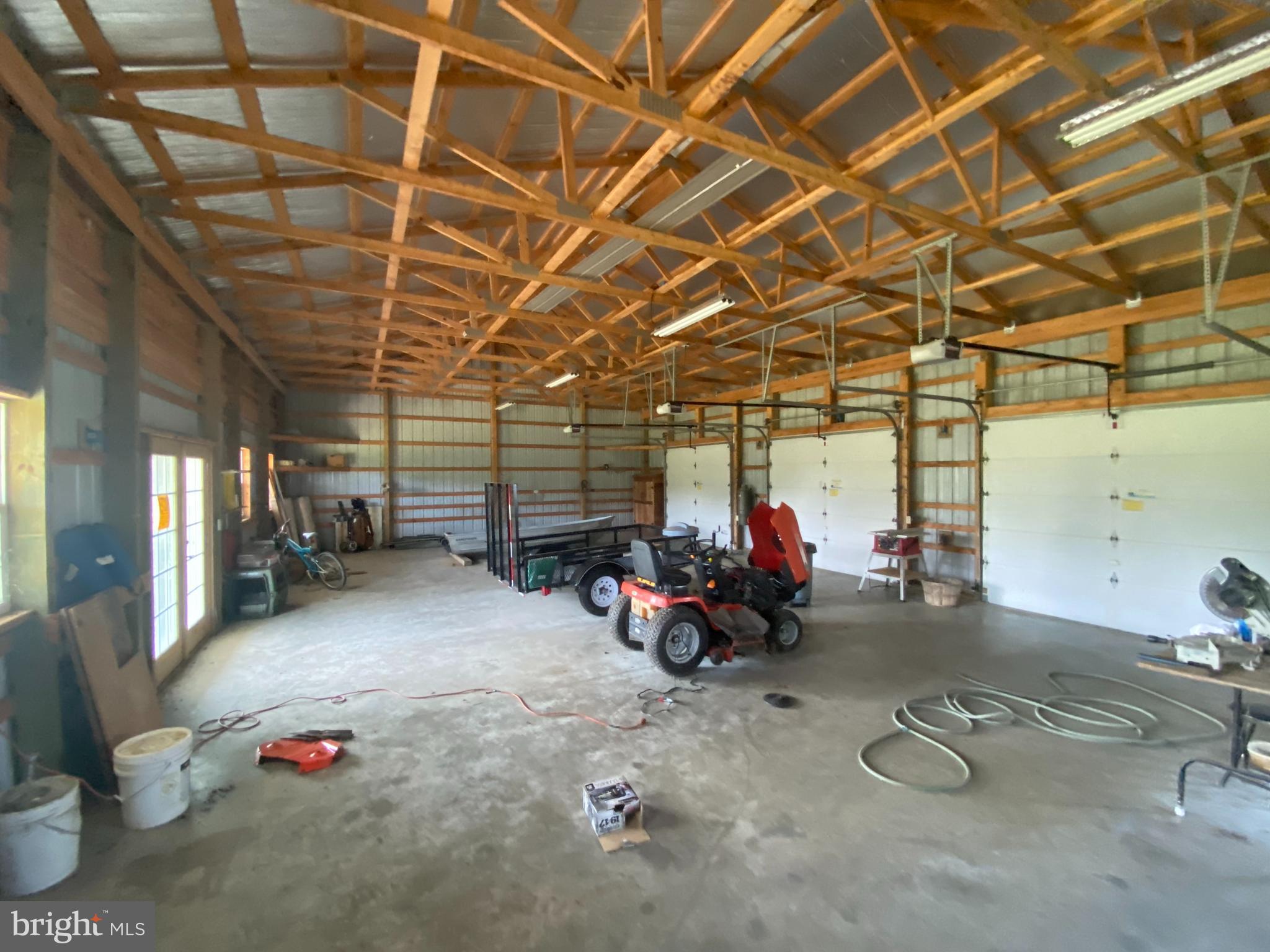 25630 Frenchtown Road Westover, MD 21871 - Photo 17 of 36 Garage has electric power.
