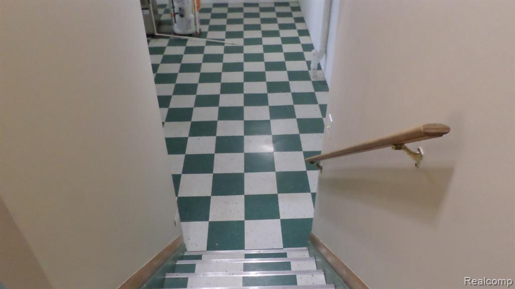 33831 Hooker Road, Unit 6 New Baltimore, MI 48047 - Photo 22 of 34