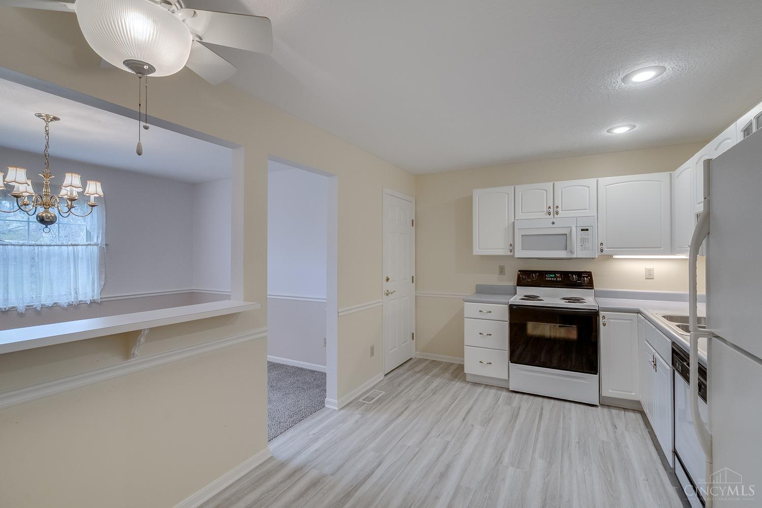 3711 Galbraith Road, Unit 70 Cincinnati, OH 45247 - Photo 19 of 60 Gallery Image 19
