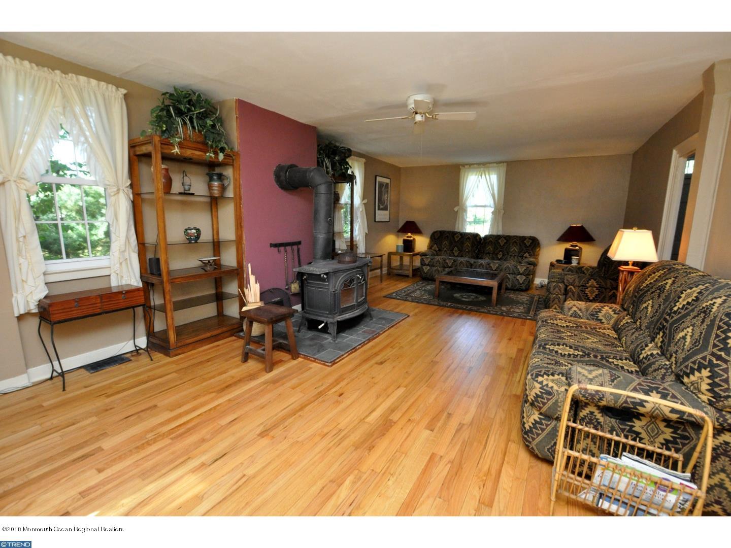 31 Waln Road Chesterfield, NJ 08515 - Photo 13 of 42 2