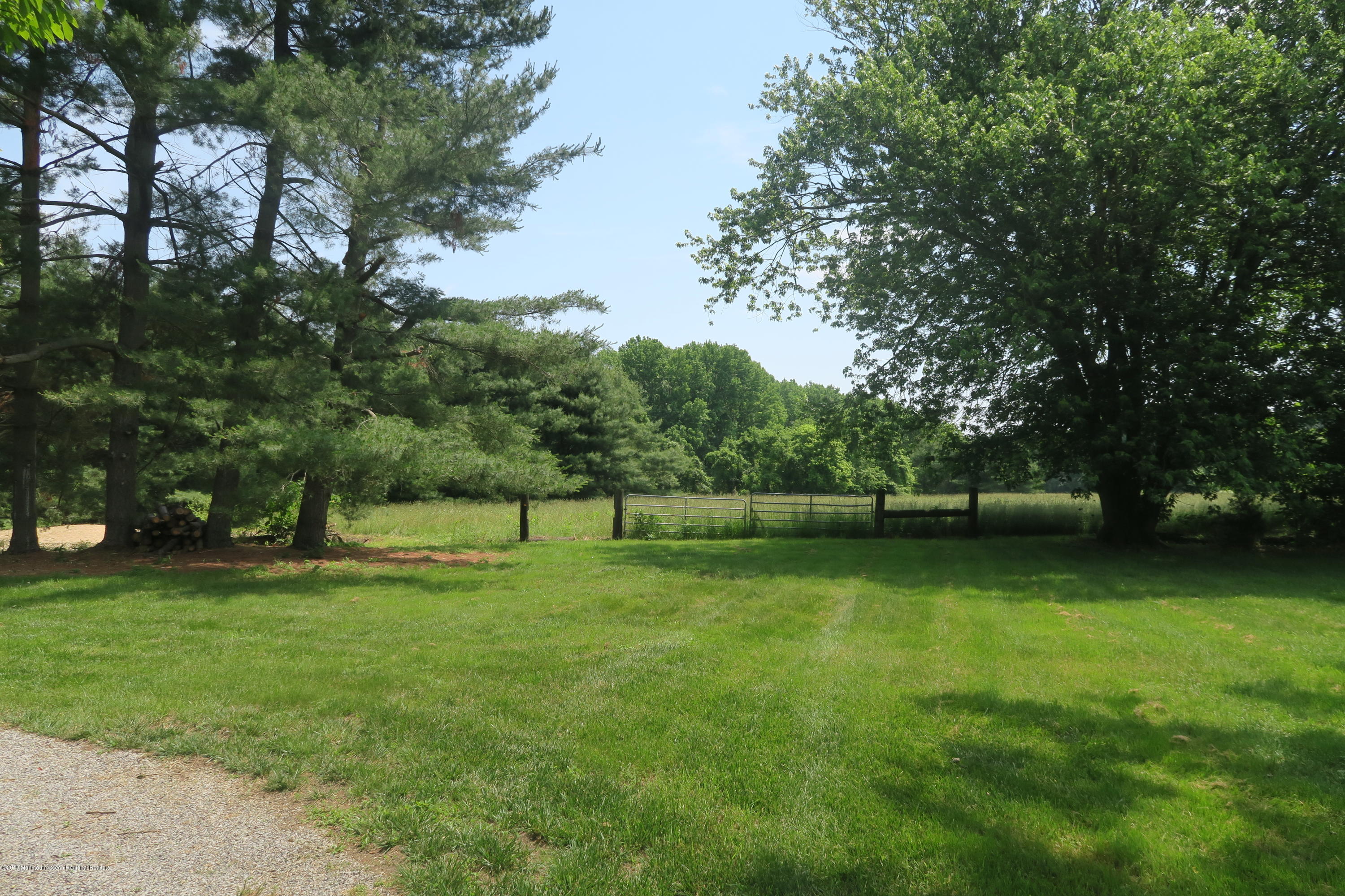 31 Waln Road Chesterfield, NJ 08515 - Photo 36 of 42 IMG_2793