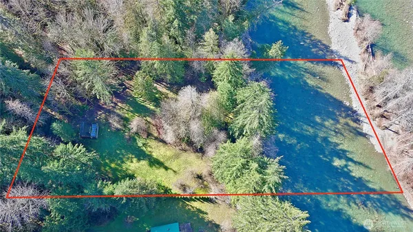 $175,000 | 69022 Northeast Lowe Creek Road, Skykomish, WA 98288