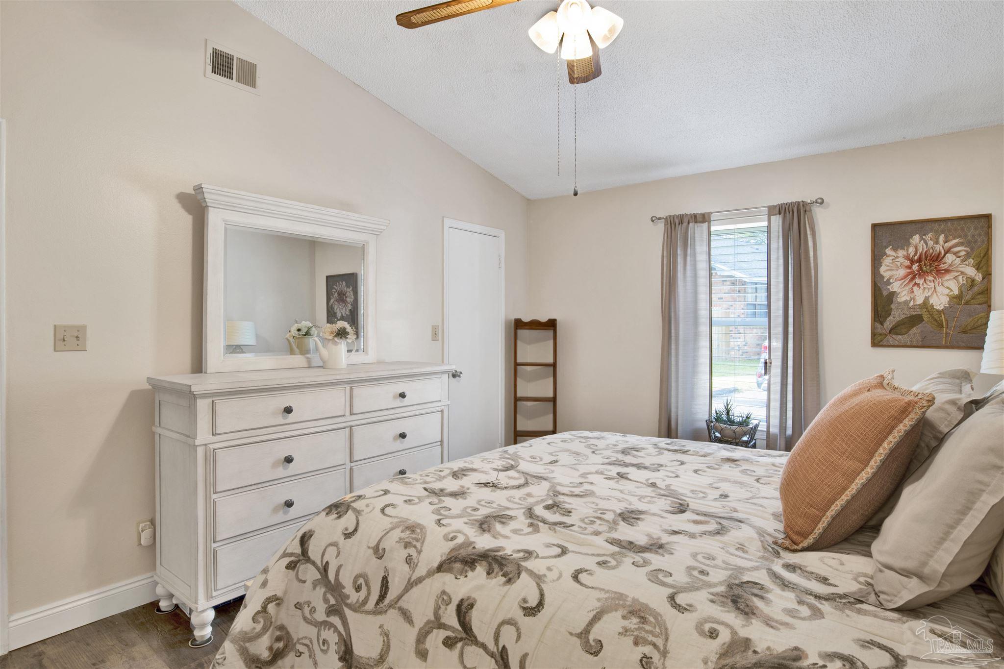 3342 Pine Forest Road Cantonment, FL 32533 - Photo 15 of 28 Gallery Image 15