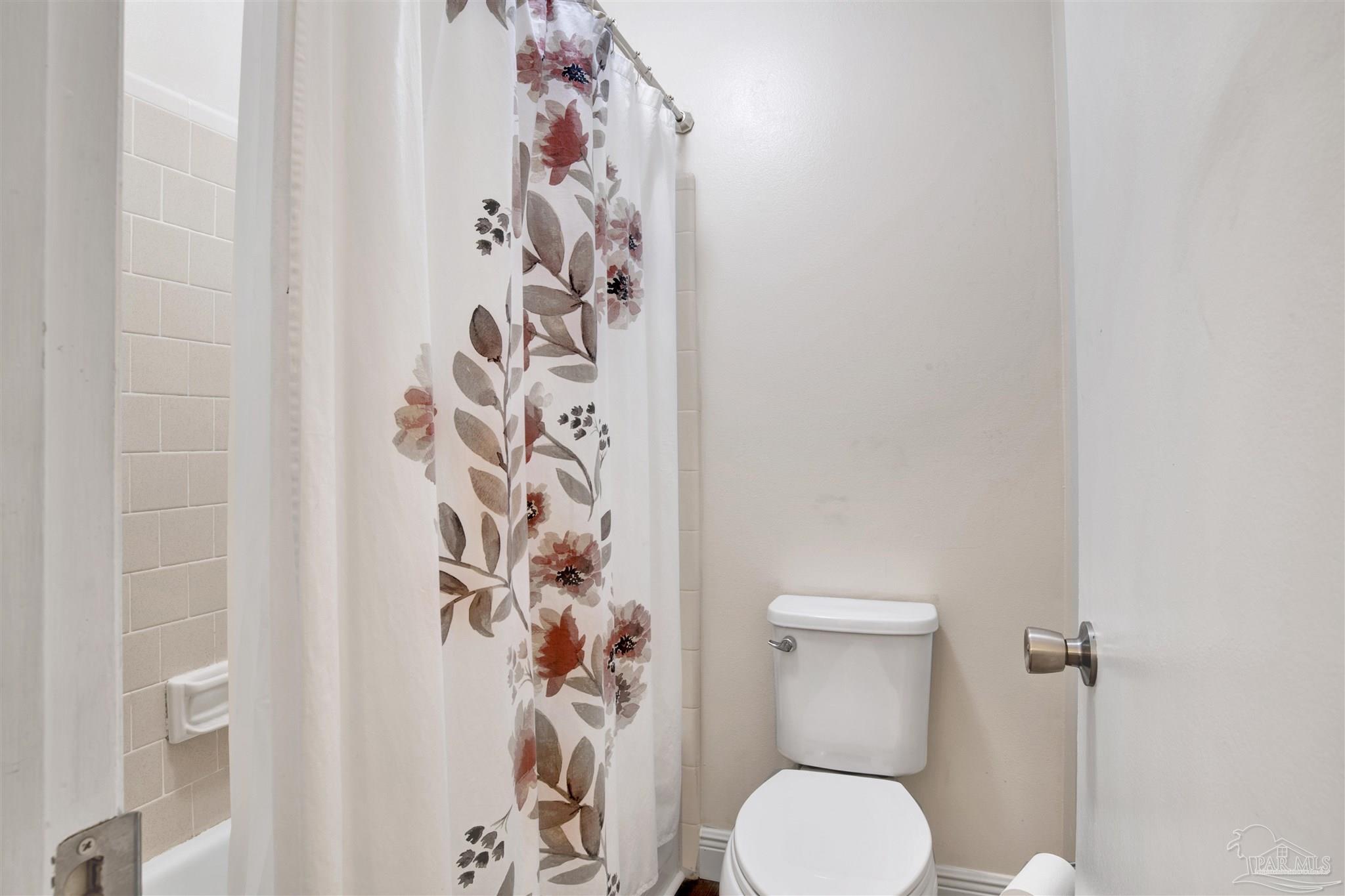 3342 Pine Forest Road Cantonment, FL 32533 - Photo 17 of 28 Gallery Image 17