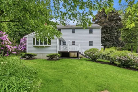 $1,278,000 | 6 Hillcrest Road, Bedford, MA 01730