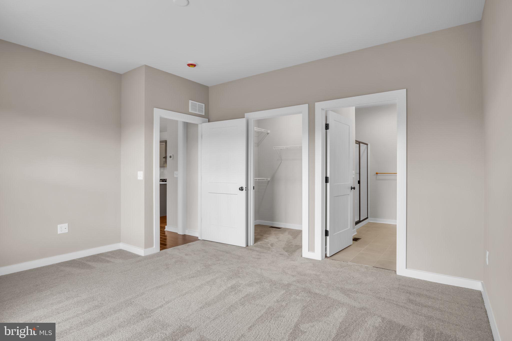 856 Shadowbrooke Dover, PA 17315 - Photo 7 of 11