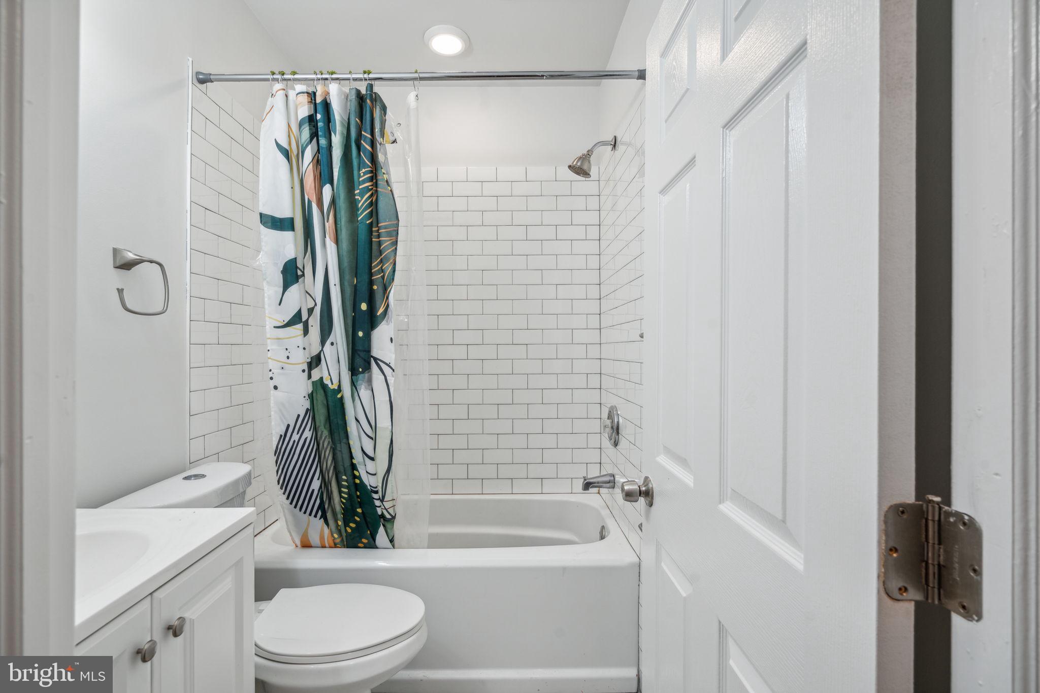 1701 Point Breeze Avenue, Unit 2 Philadelphia, PA 19145 - Photo 10 of 20