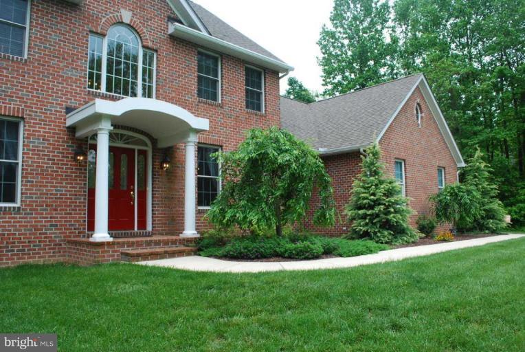 3845 West Chapel Road Aberdeen, MD 21001 - Photo 3 of 28 Lovely Front Entrance