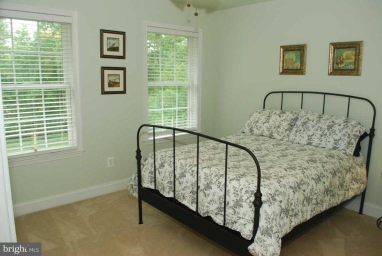 3845 West Chapel Road Aberdeen, MD 21001 - Photo 23 of 28 Bedroom 3 has a private full bath