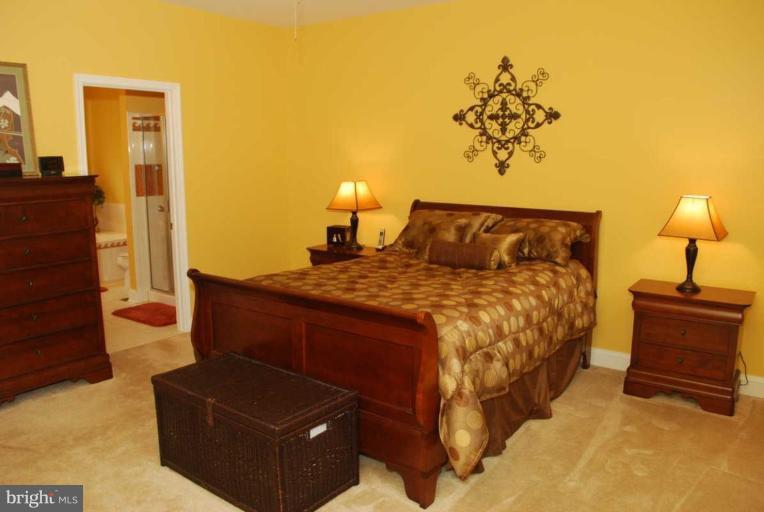 3845 West Chapel Road Aberdeen, MD 21001 - Photo 24 of 28 Main Level Master bedroom with Master Bath.