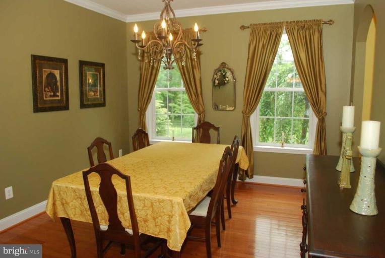 3845 West Chapel Road Aberdeen, MD 21001 - Photo 9 of 28 Dining Room