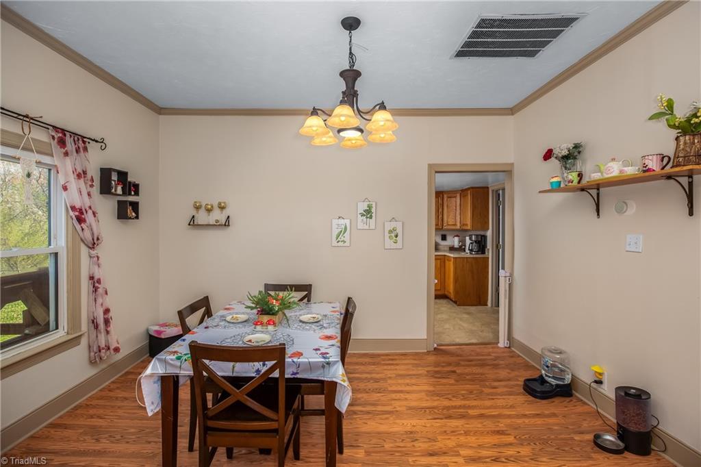 261 Patterson Road Siloam, NC 27047 - Photo 13 of 34