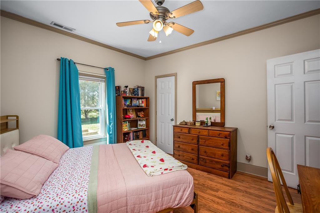 261 Patterson Road Siloam, NC 27047 - Photo 24 of 34