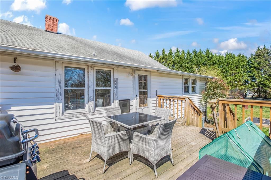 261 Patterson Road Siloam, NC 27047 - Photo 27 of 34