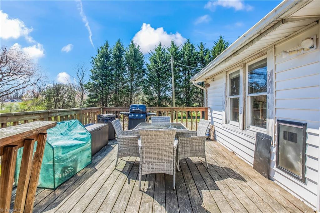 261 Patterson Road Siloam, NC 27047 - Photo 28 of 34