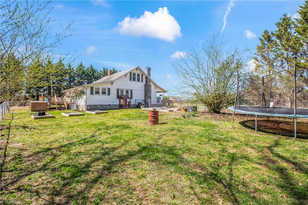 261 Patterson Road Siloam, NC 27047 - Photo 32 of 34