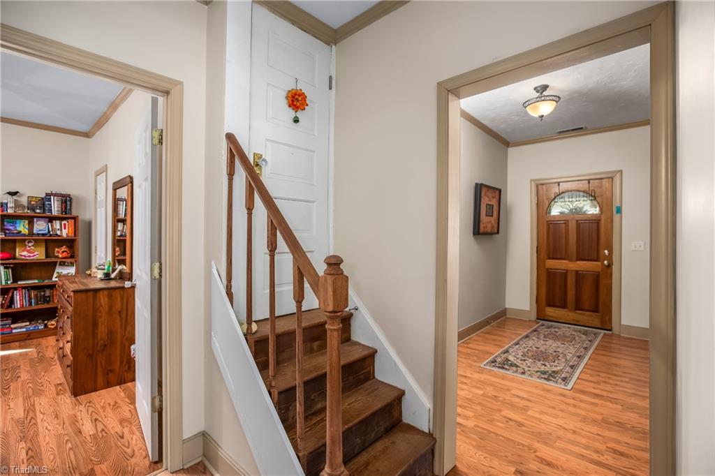 261 Patterson Road Siloam, NC 27047 - Photo 9 of 34