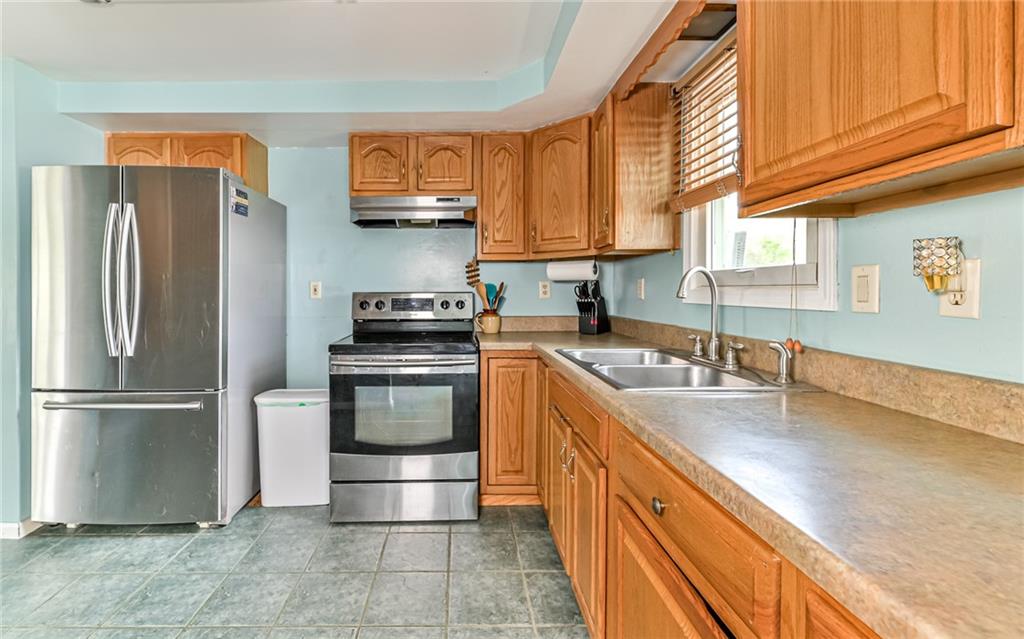 995 Conway Wallrose Road Freedom, PA 15042 - Photo 9 of 23 Gallery Image 9