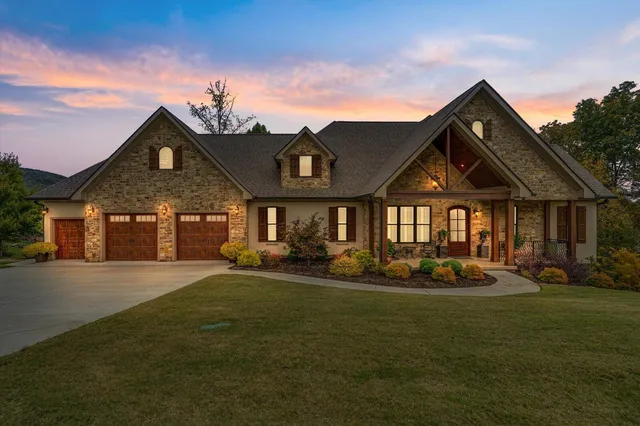 $1,895,000 | 531 Kestrel Lane, Chattanooga, TN 37419