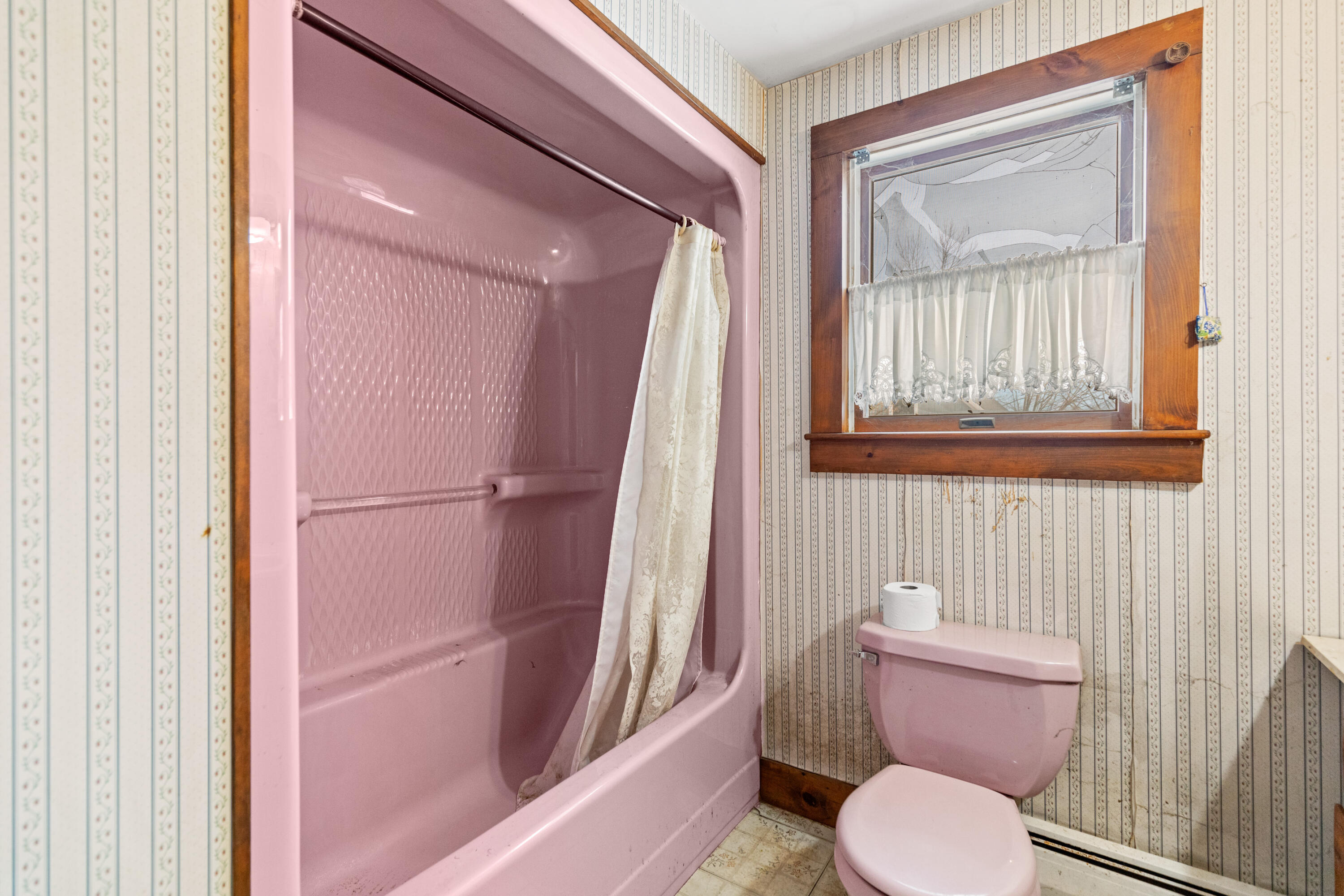 706 River Road Buxton, ME 04093 - Photo 12 of 47 706 River Road Buxton_done011