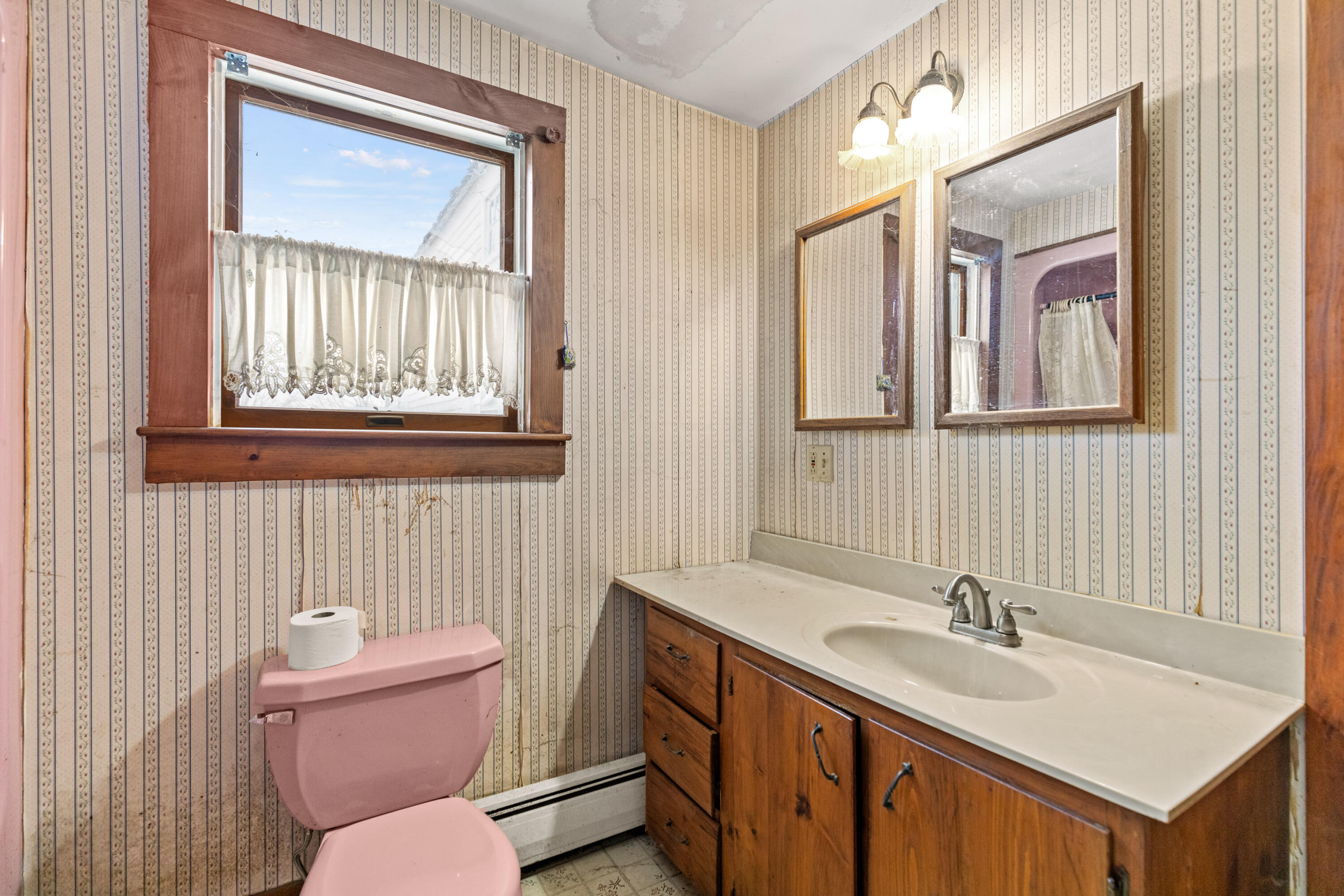 706 River Road Buxton, ME 04093 - Photo 13 of 47 706 River Road Buxton_done012