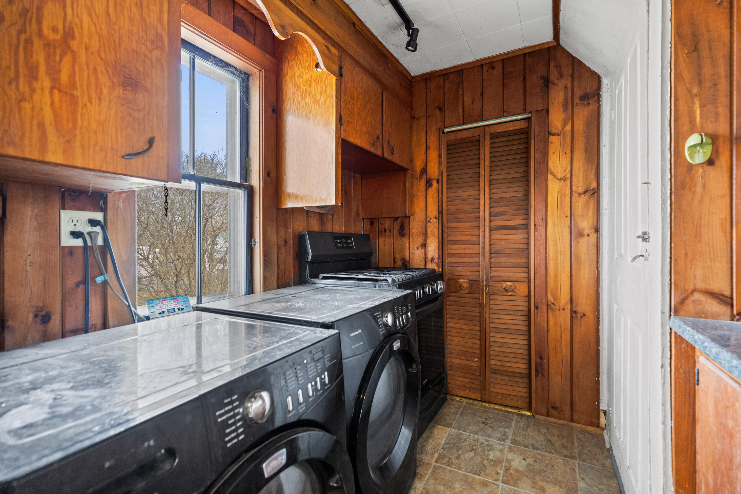 706 River Road Buxton, ME 04093 - Photo 9 of 47 706 River Road Buxton_done008