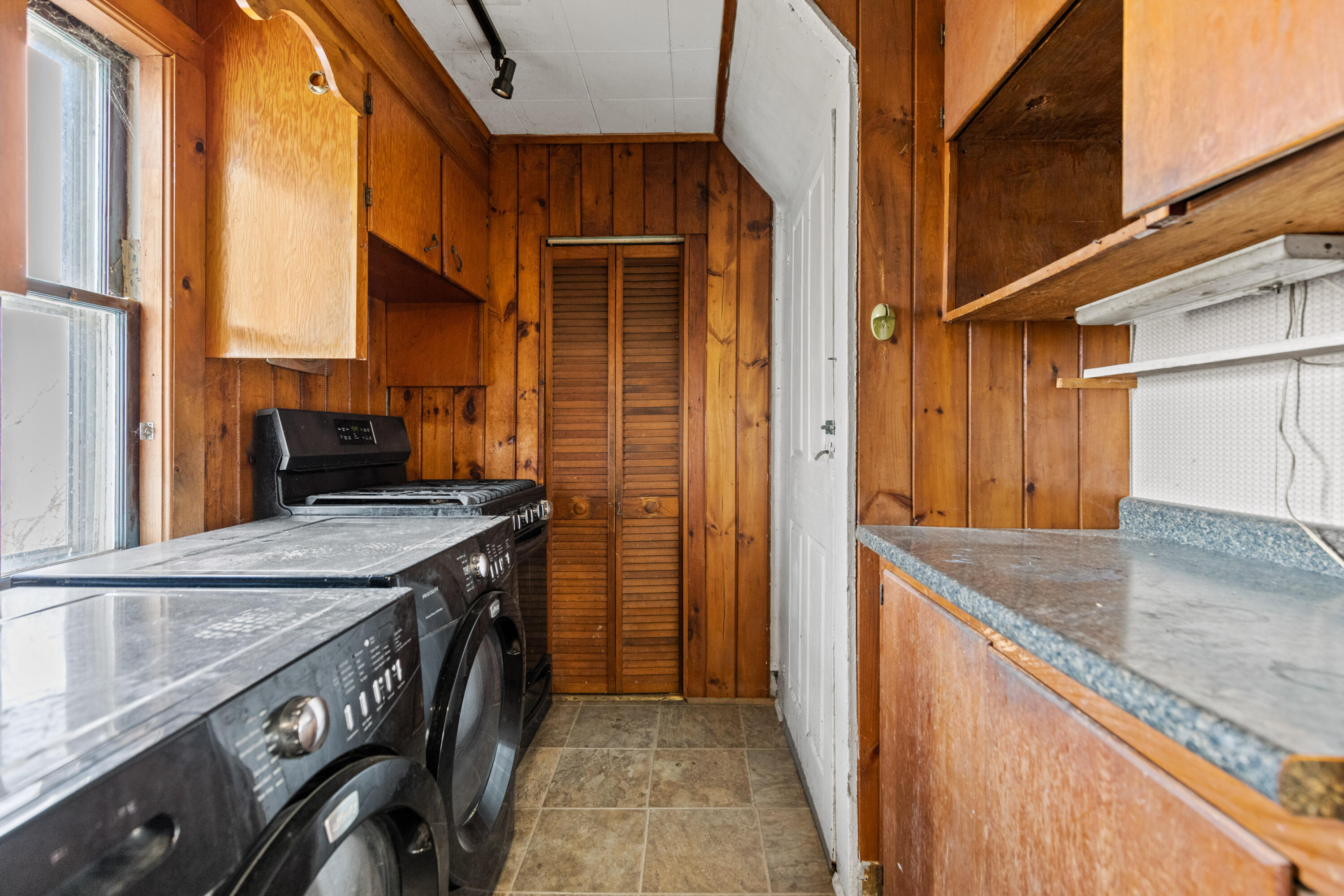 706 River Road Buxton, ME 04093 - Photo 10 of 47 706 River Road Buxton_done009