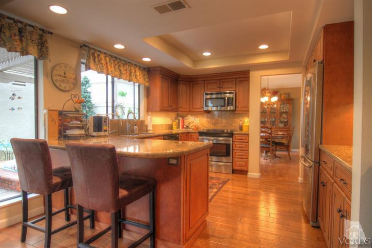 920 Thistlegate Road Oak Park, CA 91377 - Photo 12 of 30 Additional Photo