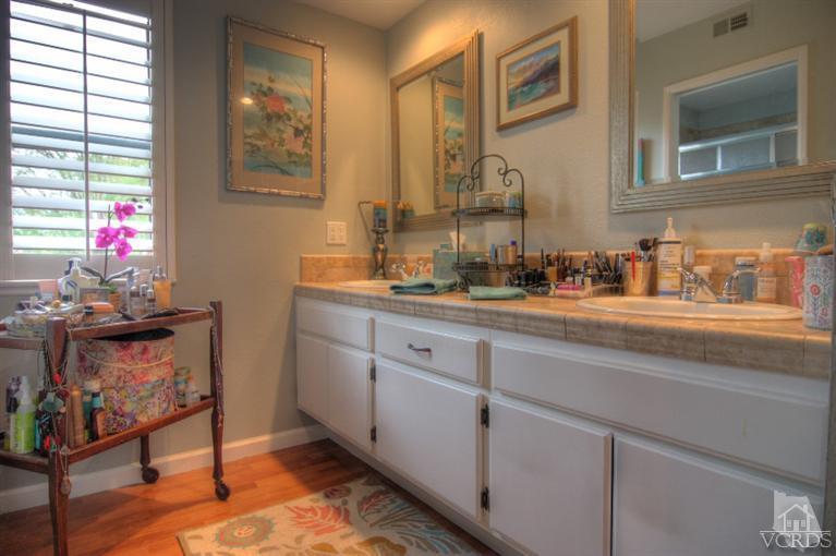 920 Thistlegate Road Oak Park, CA 91377 - Photo 21 of 30 Additional Photo