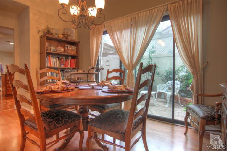 920 Thistlegate Road Oak Park, CA 91377 - Photo 8 of 30 Additional Photo