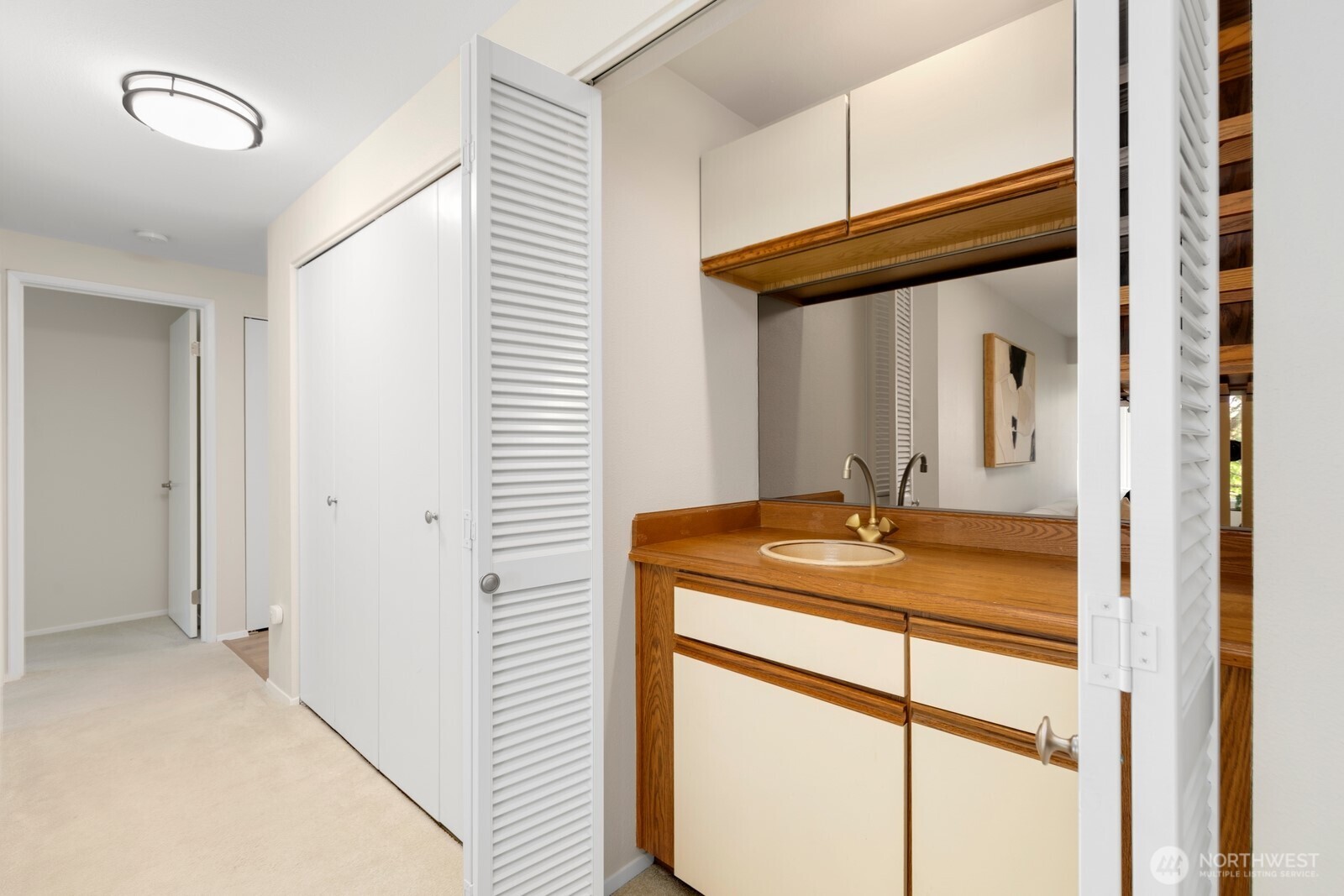 150 Northeast 95th Street, Unit 302 Seattle, WA 98115 - Photo 9 of 28